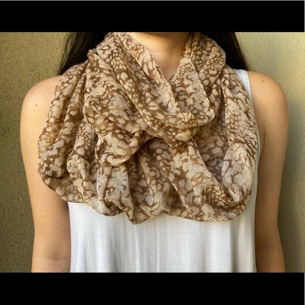 Brown Patterned Infinity Scarf - Picture 2 of 3